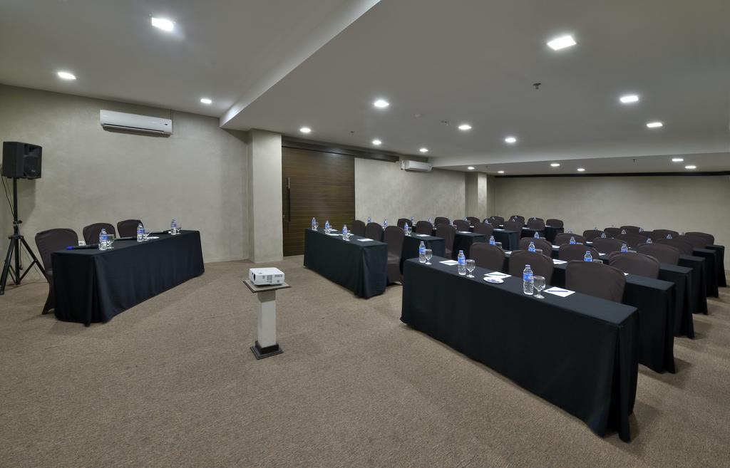 Serela Merdeka By Kagum Hotels Bandung Luaran gambar