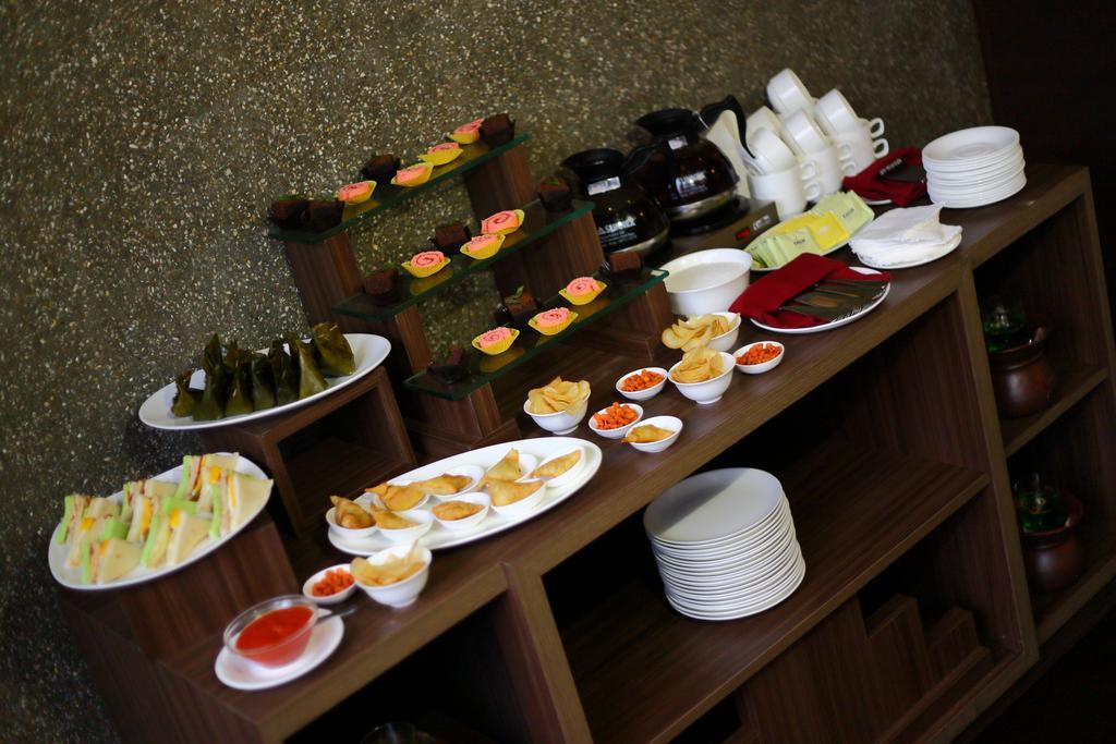 Serela Merdeka By Kagum Hotels Bandung Luaran gambar