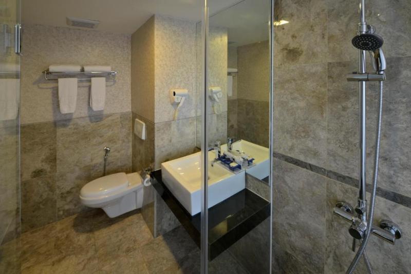 Serela Merdeka By Kagum Hotels Bandung Luaran gambar